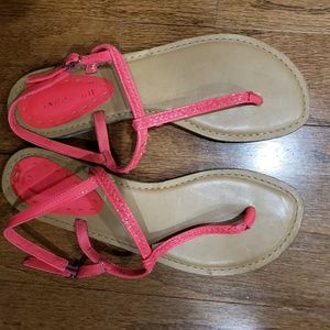 Gianni Bini strappy flat sandals